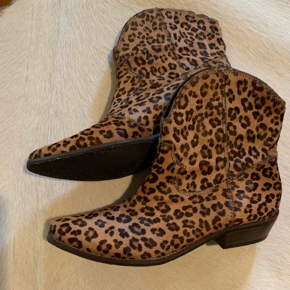 Nicole Cheetah print short boot